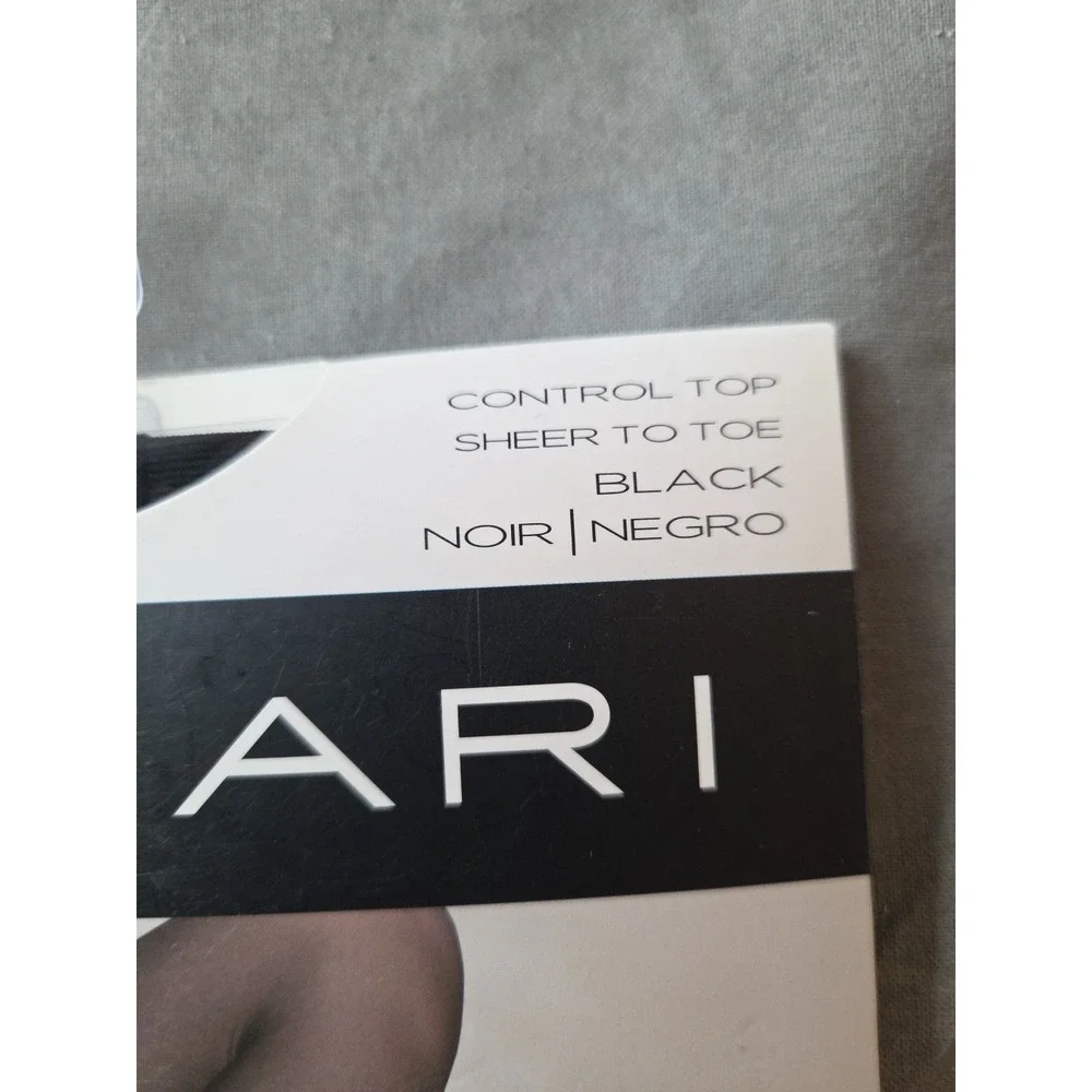 New T Tahari Smooth Sheer Control Top Pantyhose M/L Nude Nylon Spandex Black - Picture 5 of 5
